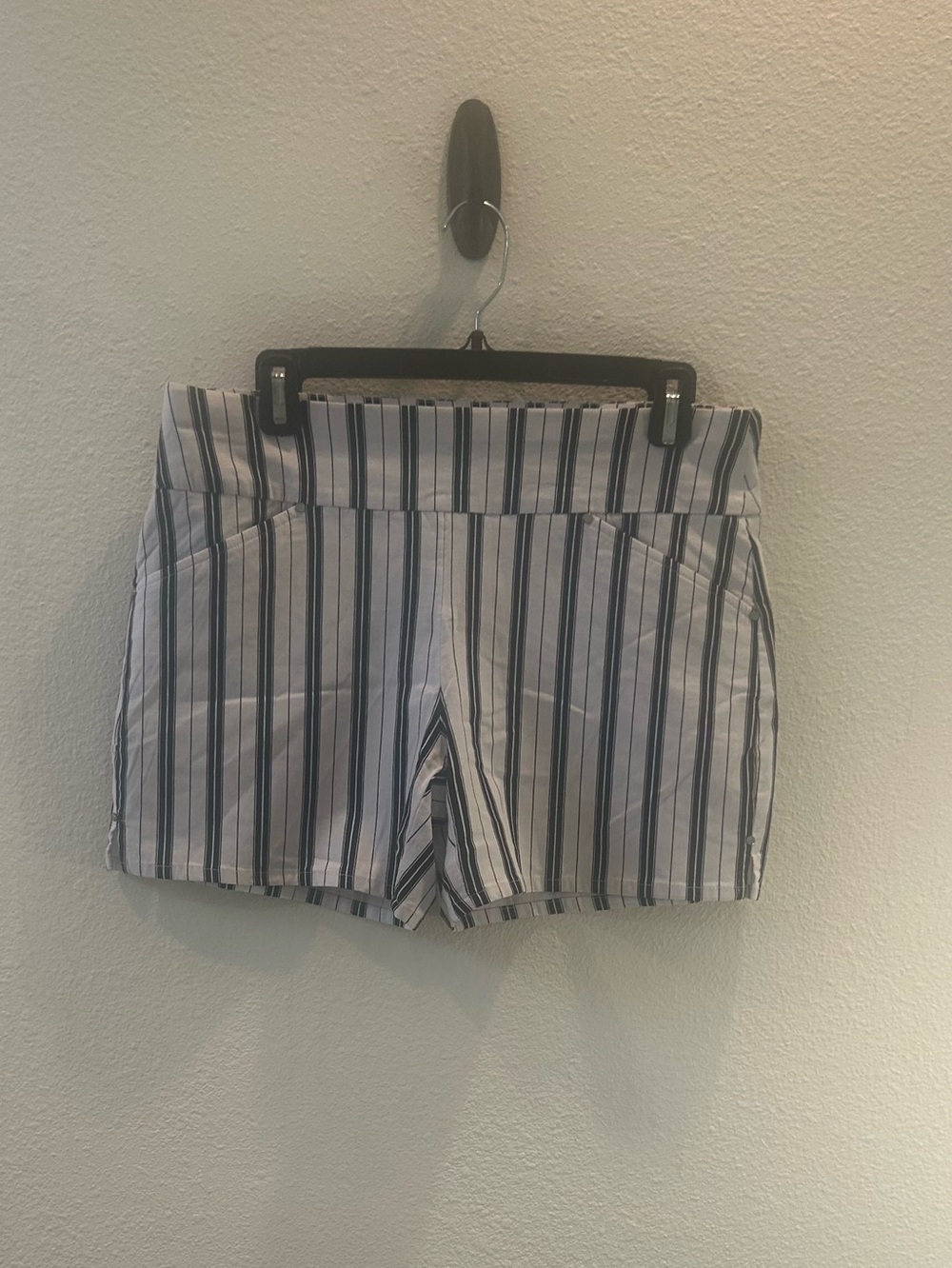 INC International Concepts High-Rise Striped Shorts in Black and White